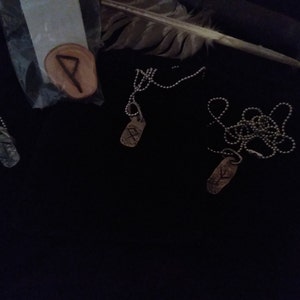 Buyer photo Rachel Steele, who reviewed this item with the Etsy app for Android.
