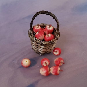 Buyer photo klara, who reviewed this item with the Etsy app for Android.