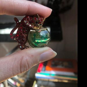 Buyer photo Meredith-Gray Bott, who reviewed this item with the Etsy app for iPhone.