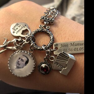 Buyer photo Faye Fernandez, who reviewed this item with the Etsy app for iPhone.