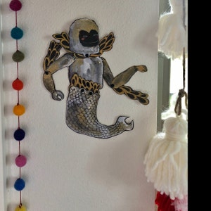Buyer photo mdeede, who reviewed this item with the Etsy app for iPhone.