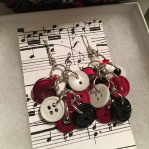 Buyer photo lestenebresdehors, who reviewed this item with the Etsy app for iPhone.