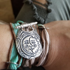 Buyer photo yesenialuna23, who reviewed this item with the Etsy app for Android.