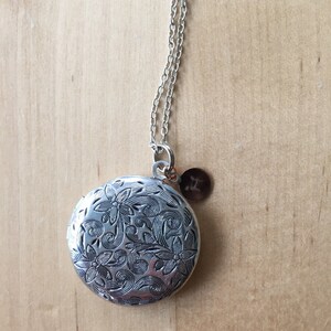 Buyer photo CitrusandSunshine, who reviewed this item with the Etsy app for iPhone.