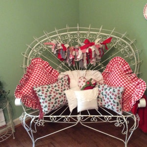 Buyer photo Gail Kowalski, who reviewed this item with the Etsy app for iPhone.