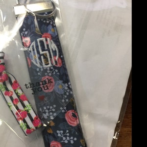 Buyer photo Delayna Shulak, who reviewed this item with the Etsy app for iPhone.