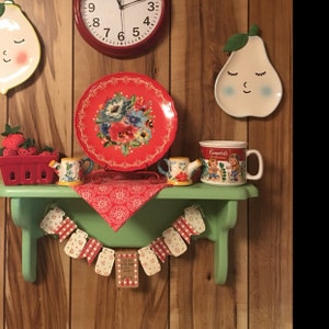 Buyer photo Michelle Watts, who reviewed this item with the Etsy app for iPhone.
