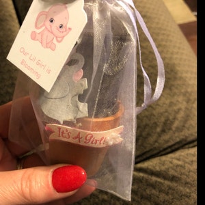 Buyer photo Lisa Keyser, who reviewed this item with the Etsy app for iPhone.