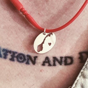 Buyer photo Blair Venge, who reviewed this item with the Etsy app for Android.