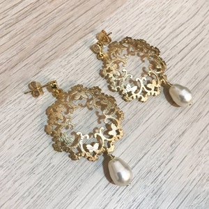 Buyer photo Noora Suliman, who reviewed this item with the Etsy app for iPhone.