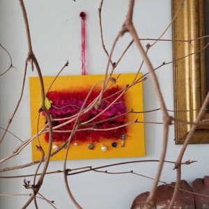 Buyer photo Elisa Storer, who reviewed this item with the Etsy app for Android.