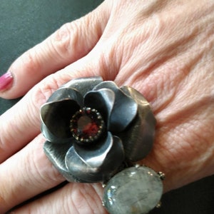 Buyer photo Nicoletta Galli, who reviewed this item with the Etsy app for Android.