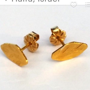Buyer photo lindaindia, who reviewed this item with the Etsy app for iPhone.