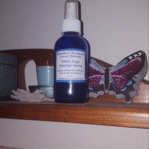 Buyer photo Tabitha Dodd, who reviewed this item with the Etsy app for Android.