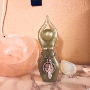 Buyer photo Courtney Padden, who reviewed this item with the Etsy app for iPhone.