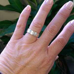 Buyer photo Jessica Cahill, who reviewed this item with the Etsy app for Android.