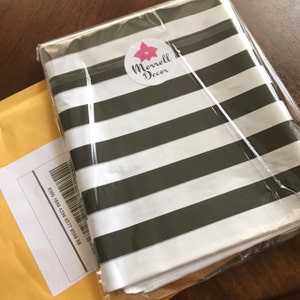 Buyer photo mskimmylou, who reviewed this item with the Etsy app for iPhone.