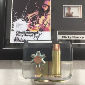 Buyer photo Hugo Alvarez, who reviewed this item with the Etsy app for iPhone.