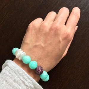 Buyer photo Vicki Huynh, who reviewed this item with the Etsy app for iPhone.