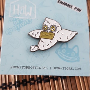 Buyer photo Robin Sparkles, who reviewed this item with the Etsy app for Android.