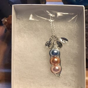 Buyer photo Kellie Brown, who reviewed this item with the Etsy app for iPhone.