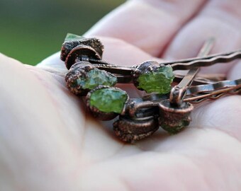 Stone Bobby Pin - Peridot Hair Pin - Copper Electroformed Jewelry