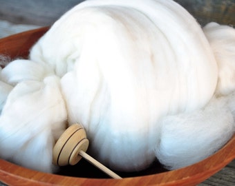 15.5 Micron MERINO Superfine Roving Undyed Combed Top Spinning or Felting - 4 oz