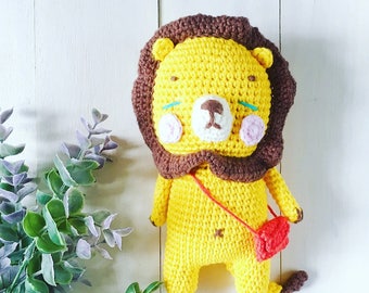 Kazuo the Gentle Lion Amigurumi Pattern