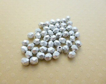 Set of 50 4 mm Silver Aluminum - F4 1220