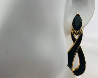Trifari Drop Earrings