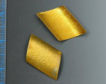Vintage brass. So many possibilities with this vintage raw brass parallelogram. 1 7/8" x 1". Priced per piece. Beadwork, Jewelry supply.