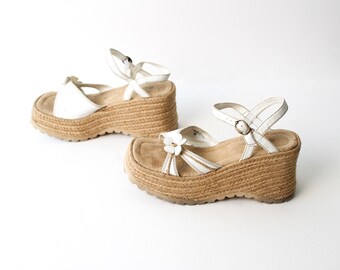 size 6.5 PLATFORM white leather 80s 90s CHUNKY WEDGE strappy slip on sandals