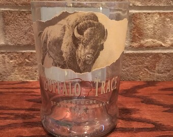 Buffalo Trace Kentucky Straight Bourbon Whiskey 750ml Bottle Glasses (2)