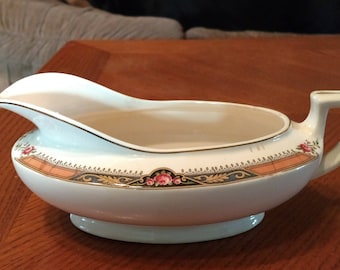 Homer Laughlin Gravy Boat #K4424