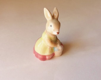 Bunny Figurine, Rabbit with Basket