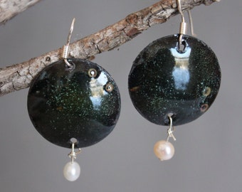 Enamel Earrings with Pearls, Enamel Earrings with Pearls, enamel earrings,disc earrings,handmade earrings, enamel jewelry