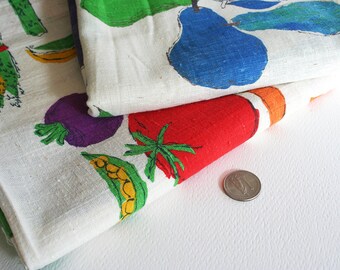 Vintage kitchen themed fabric yardage. Fruit fabric, vegetable fabric, kitchen curtain fabric, retro fabric, blue fabric, cotton blend