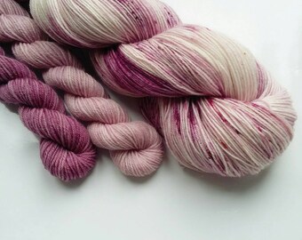 Hand dyed yarn sock set with mini skeins 4 ply Merino wool/ nylon Hand dyed Yarn UK - Clematis Montana Sock /4 Ply