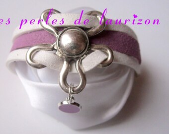 Bracelet white and purple suede flower