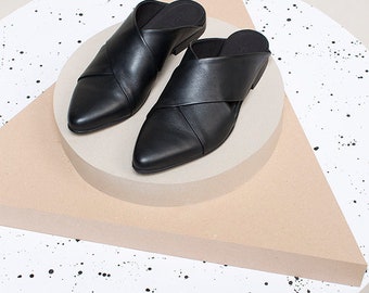 Black Mules, Mules Shoes, Slip Ons, Slip On Shoes, Mules Heels, Leather Mules, Handmade Leather Mules, Leather Shoes, Handmade Shoes