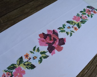 Vintage Handmade Floral Needlepoint Pillow Cover or Table Runner