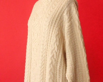 Vintage 90's Cream Cable Knit Turtleneck Pullover Sweater by Venezia Jeans, size 22/24