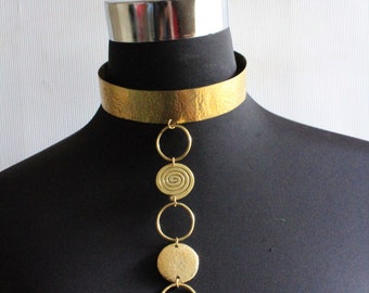 Maasai jewelry-Gold choker-African Maasai Beaded Necklace-Brass necklace-Statement Necklace-African Jewelry-Gold Necklace-Gift for Her