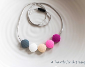 Silicone Nursing Necklace / Silicone Teething Necklace