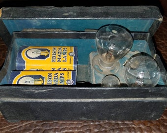 True Antique 1916 Edison Mazda Light Bulb Set Automobile With Box