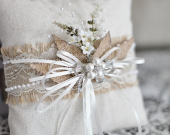 burlap and lace ringbearer pillow