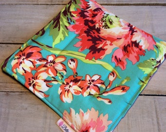 Pot Holder, Hot Pad, Potholder, Fabric Pot Holder, Fabric Hot Pad, Oven Potholder, Oven Hot Pad, Kitchen Potholder-Aqua/Red Floral & Dot