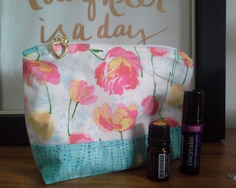 Essential oil bag / pouch, do Terra essential oil pouch