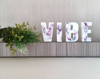 Scented Free Standing Letters, Soy Wax Decorative Letters with Dried Flowers, Air Fresheners, Letter Home Decor, Personalized Gift, Favors