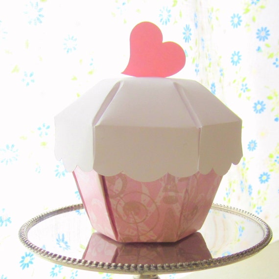 Items similar to Cupcake Party Favor Box on Etsy